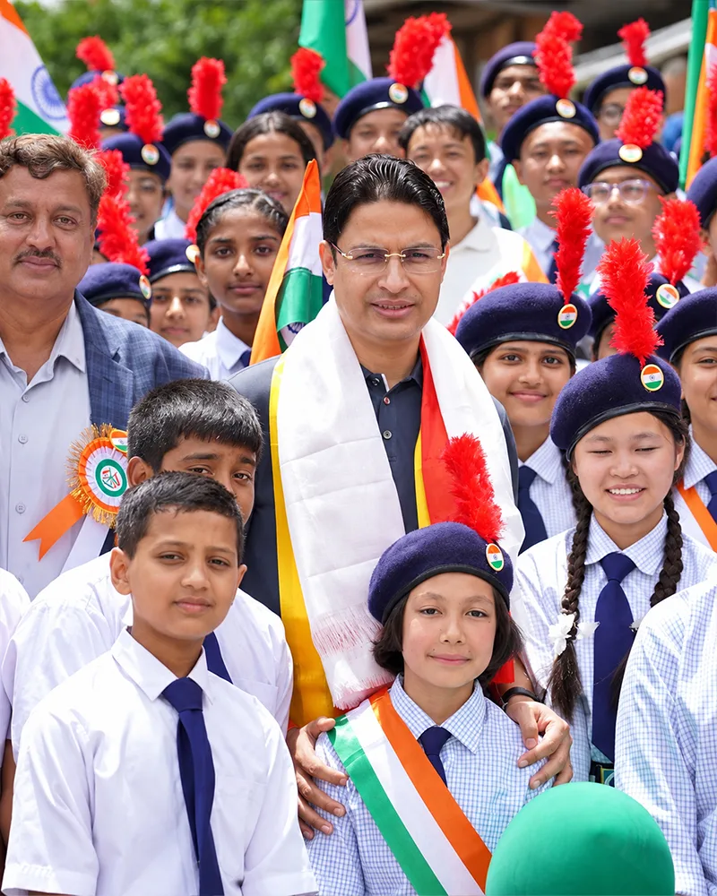 Raju Bista at a public meeting in the constituency